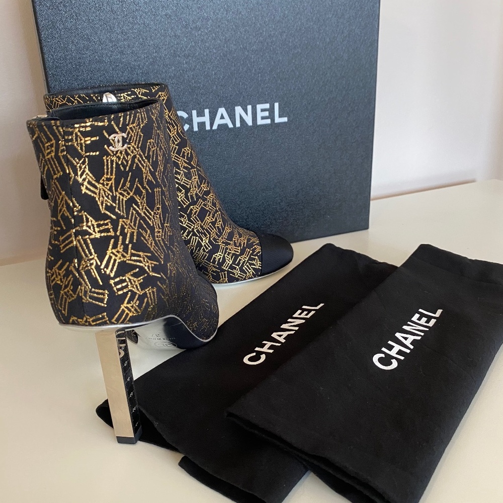 🌟HOST PICK🌟CHANEL Ankle Boot NWT